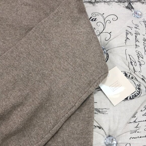 14TH & UNION NEW Crew Neck Balloon Sleeve Sweater - Picture 4 of 5